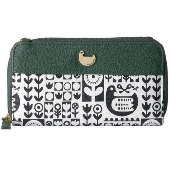 Buxton Handbags - NWT Button Nordic Flight Ultimate Clutch Wallet